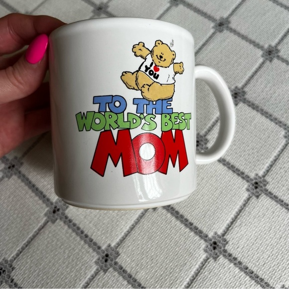 VINATGE 80’s World's Best Mom Mug - Picture 2 of 3